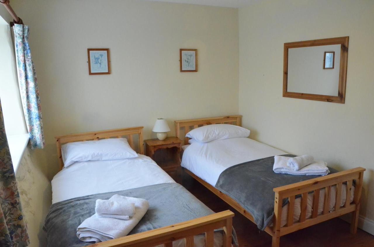 The Royal Oak Inn Dunsford Eksteriør bilde